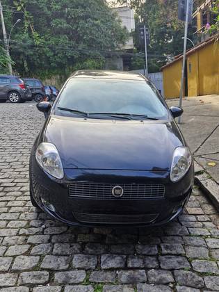 FIAT PUNTO 1.6 ESSENCE 16V FLEX 4P MANUAL FIAT PUNTO 1.6 ESSENCE 16V FLEX 4P MANUAL